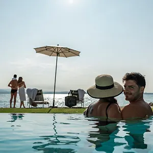 https://hotel-ocelle-thermae-spa.it-lombardy.com