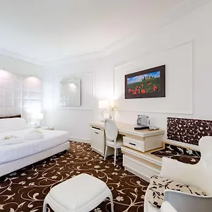 https://etrusco-arezzo-hotel.it-tuscanyhotel.com