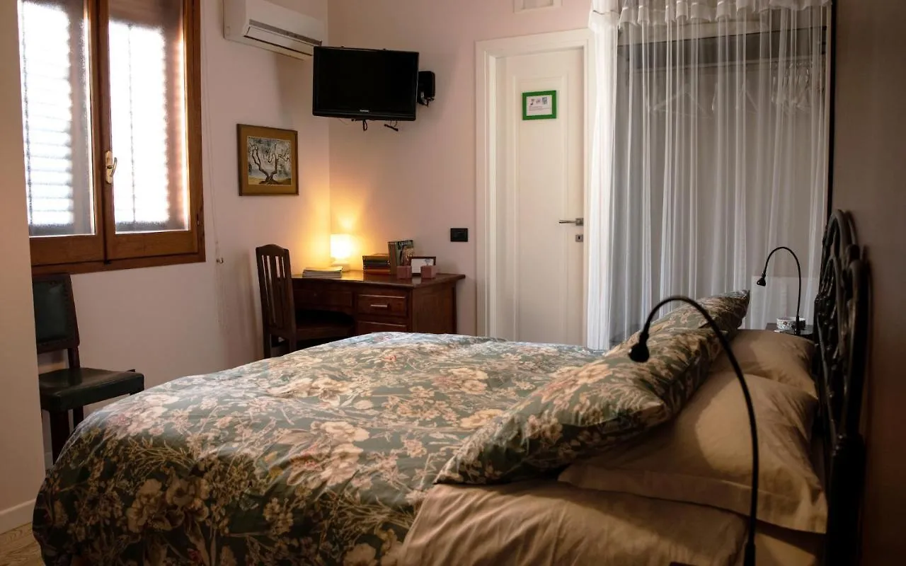 Bed & Breakfast Lirma B&B Cefalu